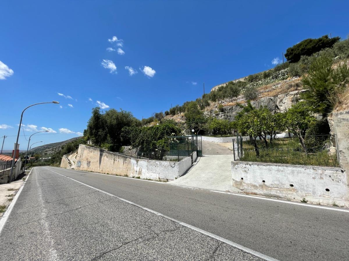 Villetta - Qui Dove Il Mare Luccica - Affitti Brevi Italia Monte SantʼAngelo Exteriör bild