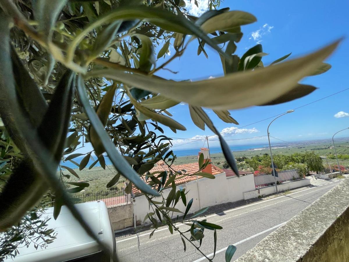 Villetta - Qui Dove Il Mare Luccica - Affitti Brevi Italia Monte SantʼAngelo Exteriör bild