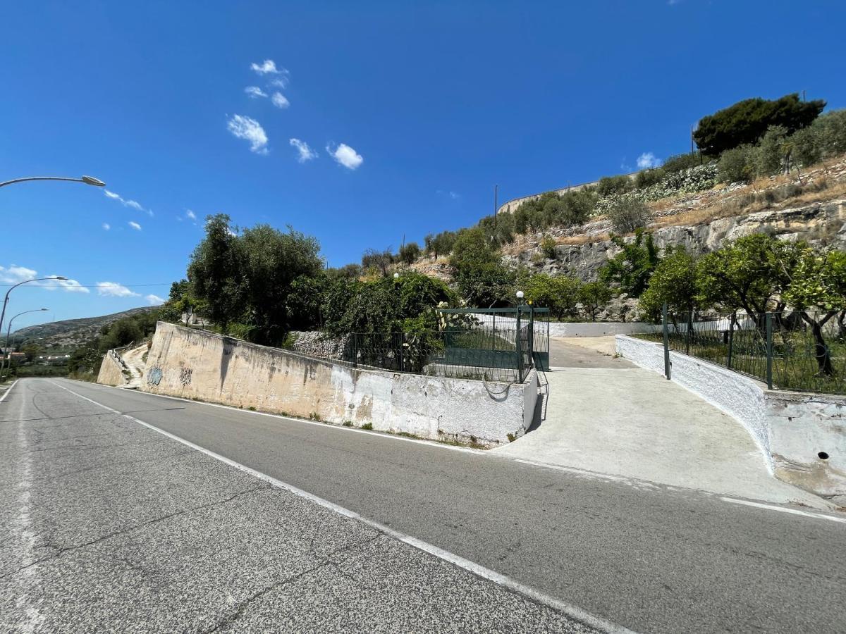 Villetta - Qui Dove Il Mare Luccica - Affitti Brevi Italia Monte SantʼAngelo Exteriör bild